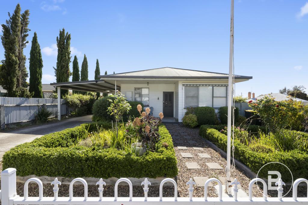 4 Pekin Rd, Maryborough, VIC 3465