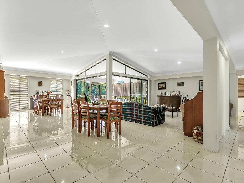 95a Golf Links Rd, Ilarwill, NSW 2463