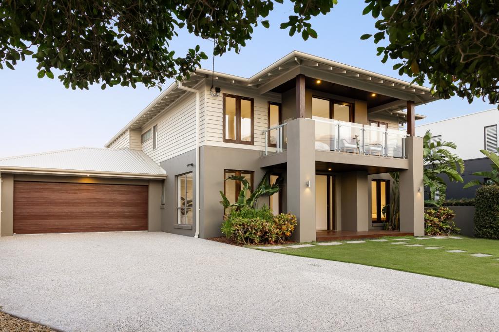 86 Rio Vista Bvd, Broadbeach Waters, QLD 4218