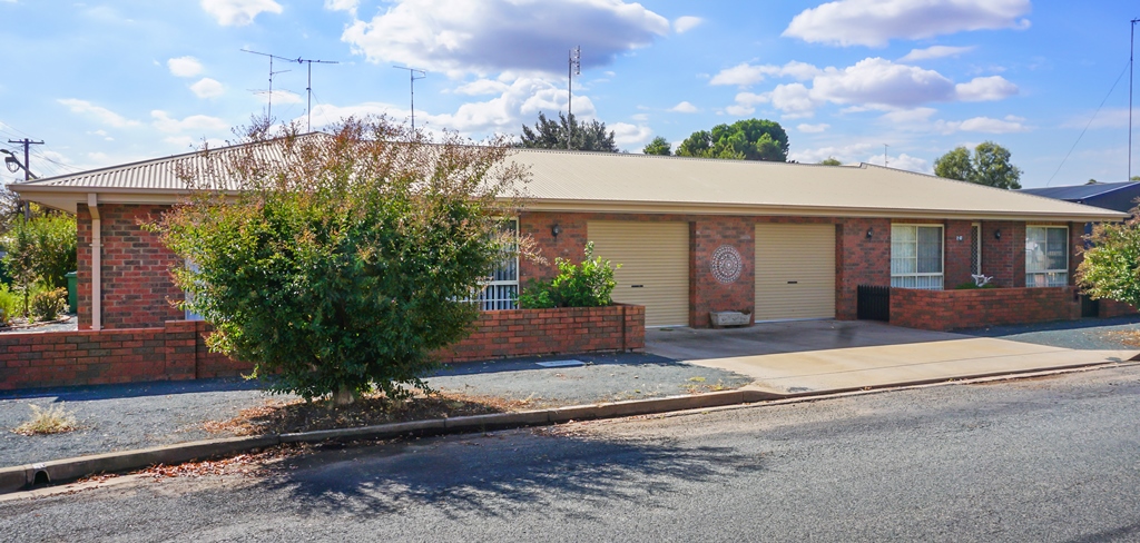 47 Golden St, West Wyalong, NSW 2671