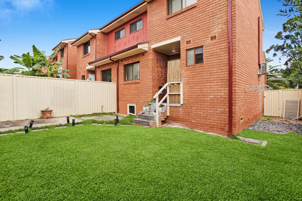 7/65 Canterbury Rd, Glenfield, NSW 2167