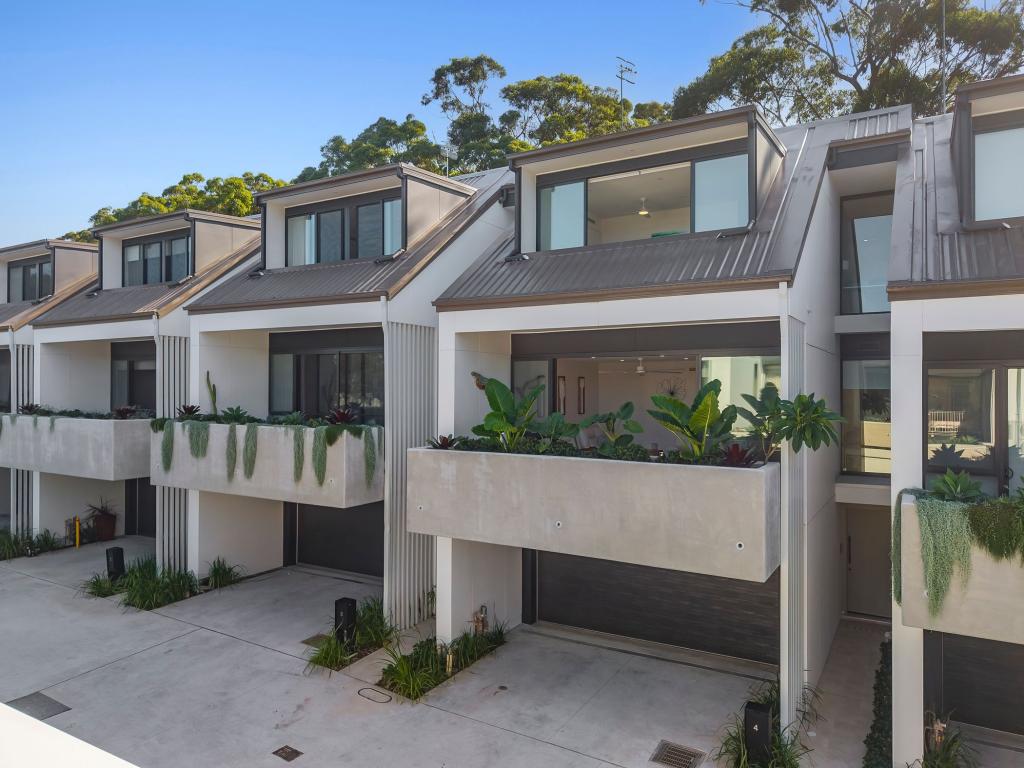 4 Milana Lane, Warriewood, NSW 2102
