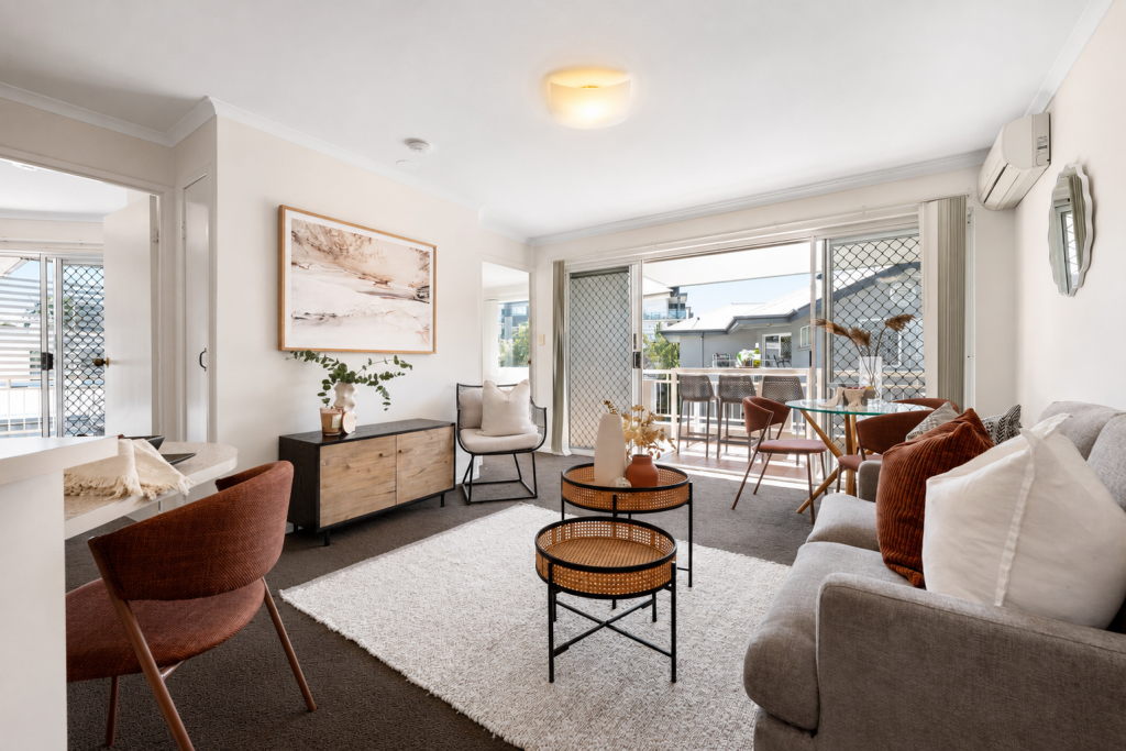 19/9 DURHAM ST, ST LUCIA, QLD 4067