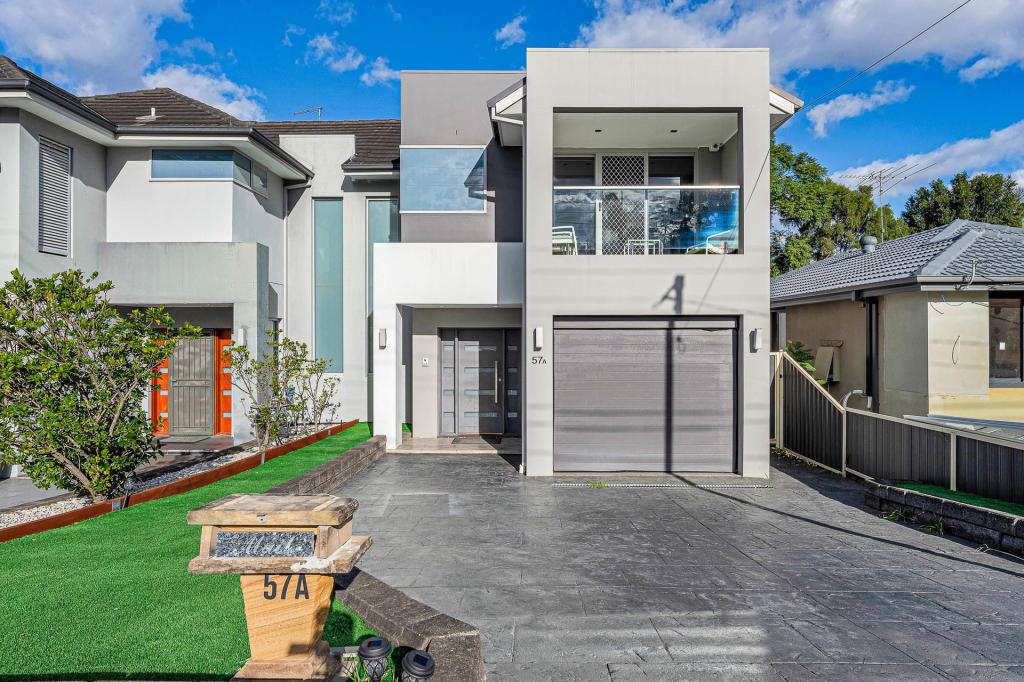 57a Caroline Cres, Georges Hall, NSW 2198