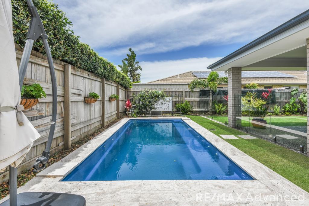 6 BORA PL, NINGI, QLD 4511