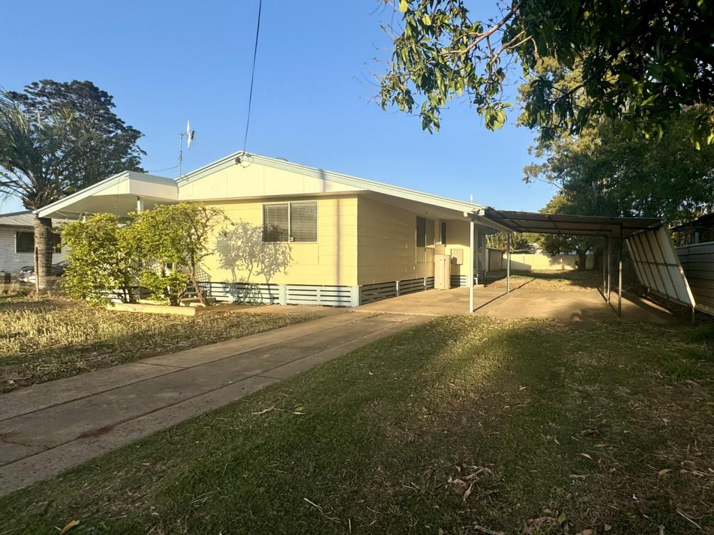 2 Bradman St, Moranbah, QLD 4744