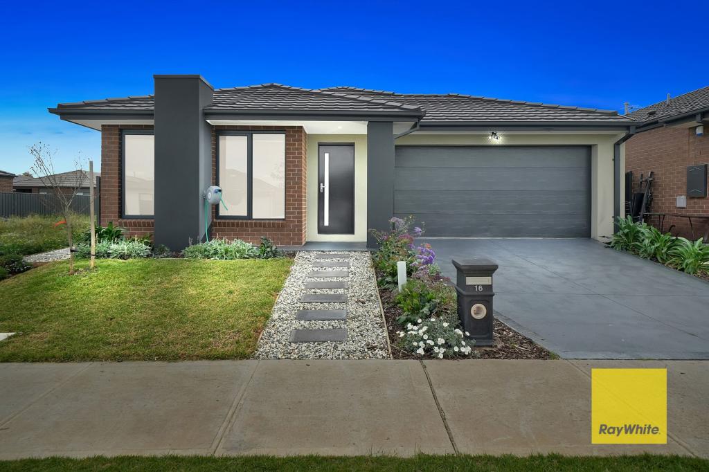 16 HANSEL DR, WERRIBEE, VIC 3030