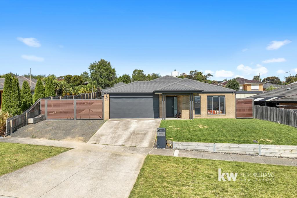 26 Skeldale Wynd, Morwell, VIC 3840