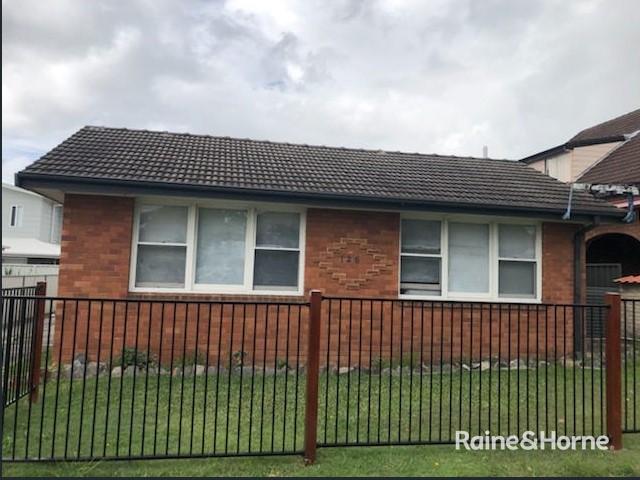 1/126 Turton Rd, Waratah, NSW 2298