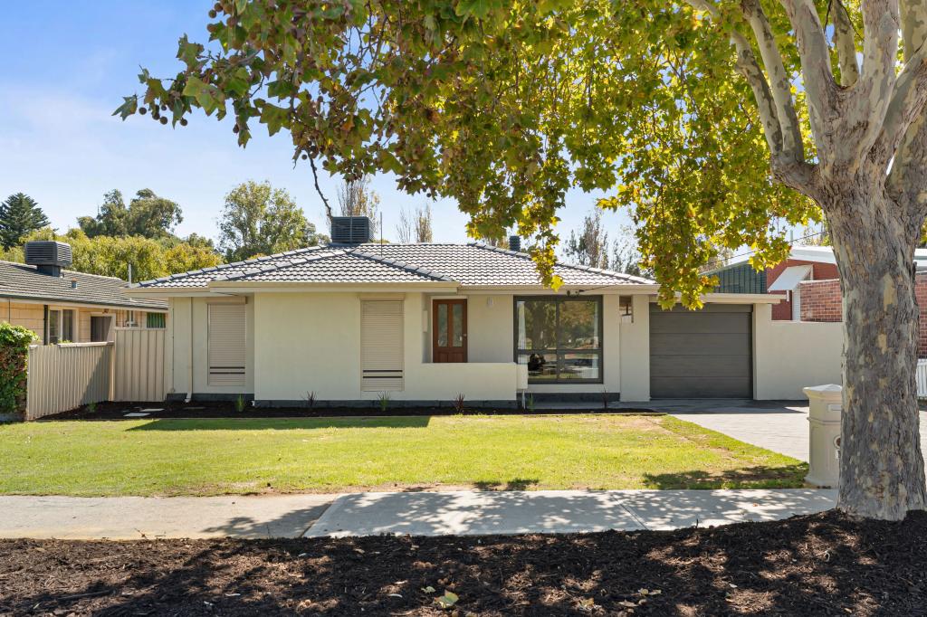 18 Cygnus St, Rockingham, WA 6168