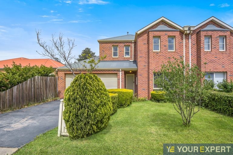 15 Wilona Way, Berwick, VIC 3806