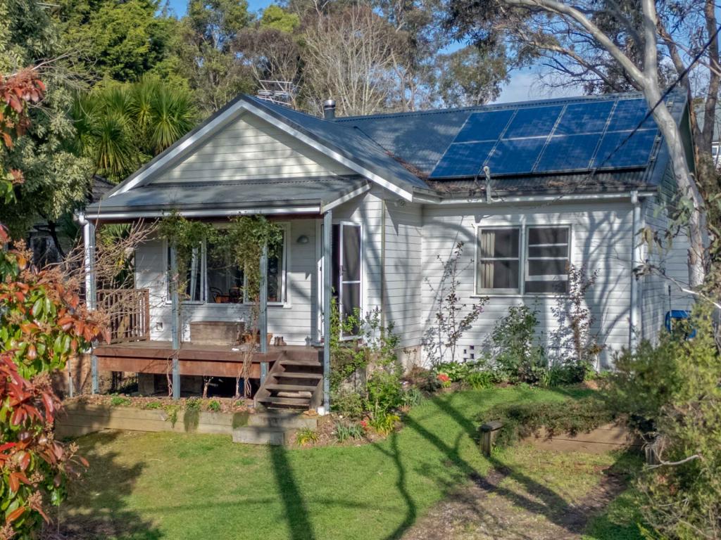 61 Godson Ave, Blackheath, NSW 2785