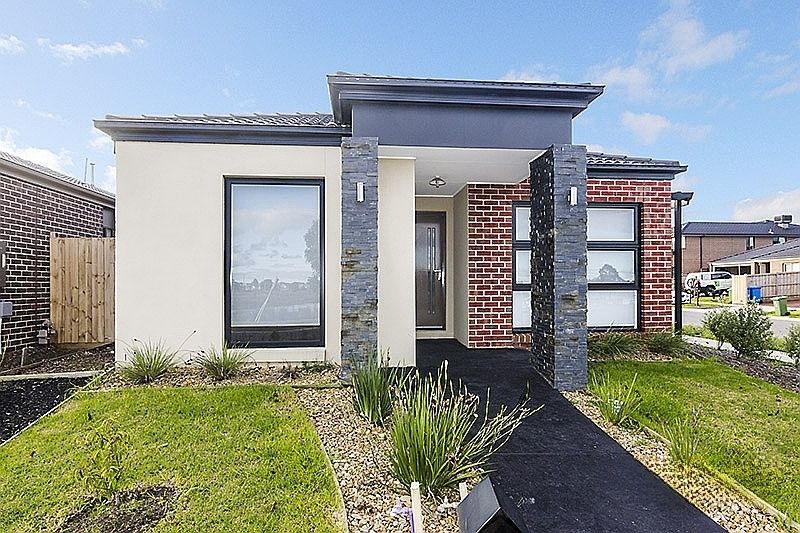 21 Frankland St, Clyde North, VIC 3978