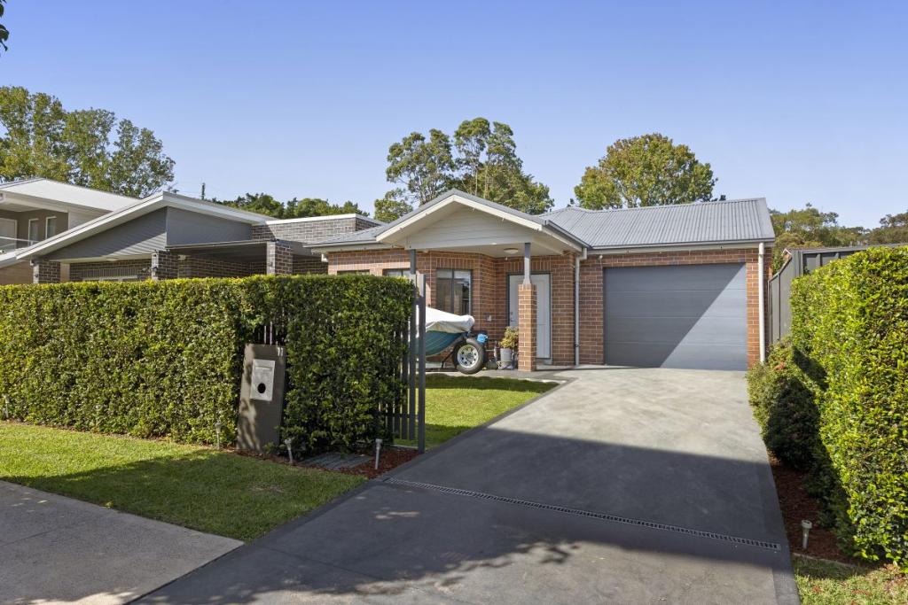 11 Ringal Cres, Jewells, NSW 2280