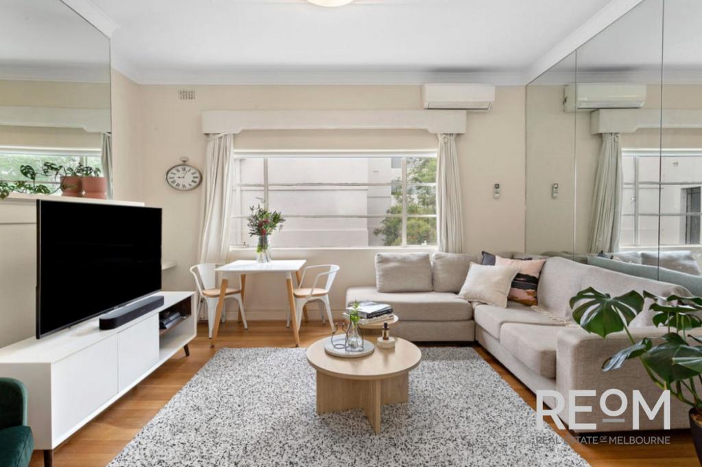 42/32 Queens Rd, Melbourne, VIC 3004