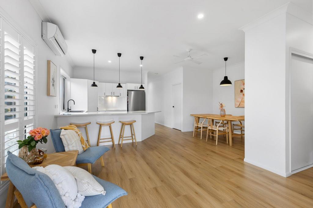 38 Palma Cres, Varsity Lakes, QLD 4227