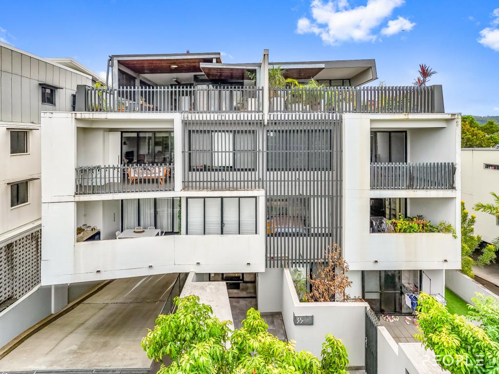 11/35 CLARENCE RD, INDOOROOPILLY, QLD 4068
