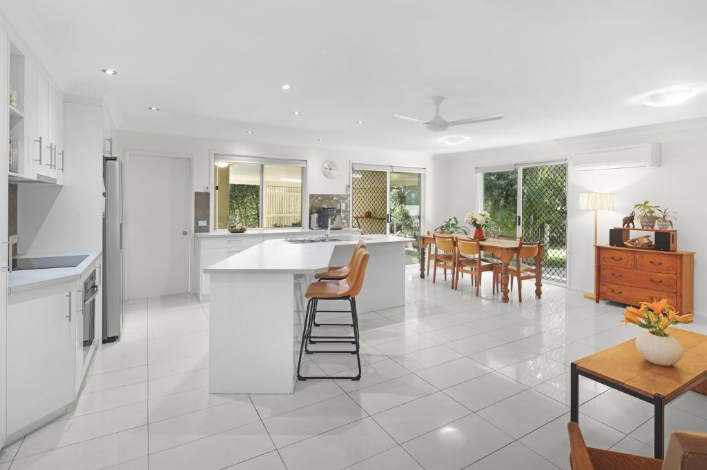 66 Lagoon Cres, Bellbowrie, QLD 4070