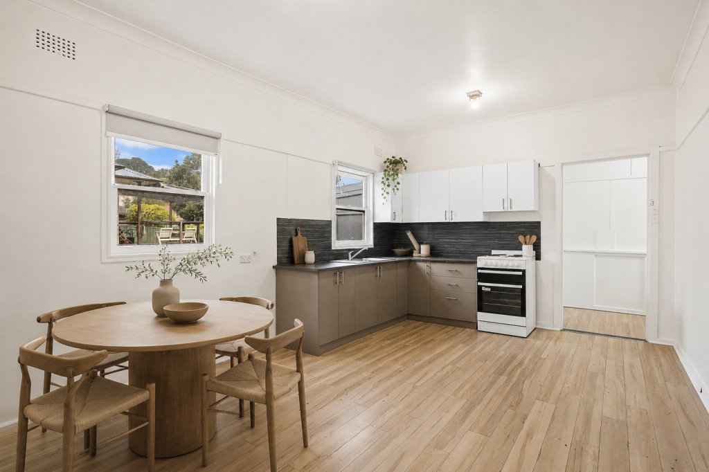 57A LINDEN ST, SUTHERLAND, NSW 2232