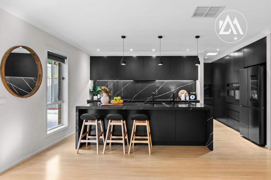 18B WOODLAND MEWS, LANGWARRIN, VIC 3910