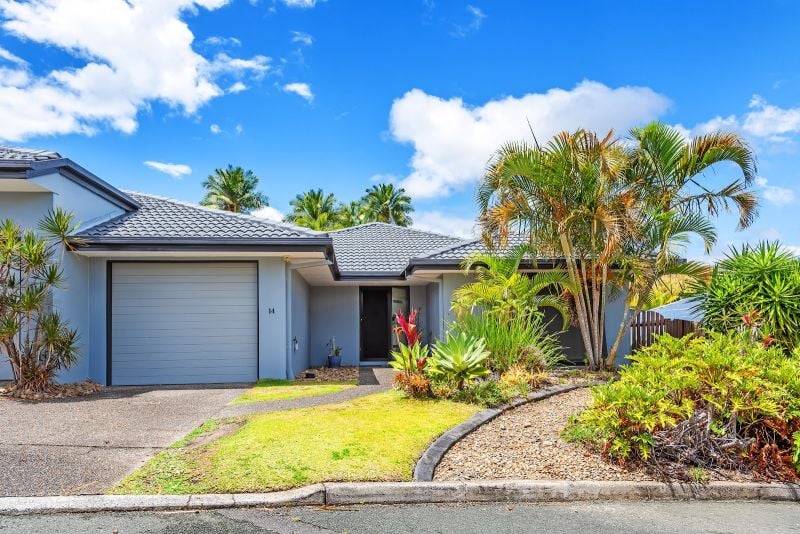 14/136 Pacific Pines Bvd, Pacific Pines, QLD 4211