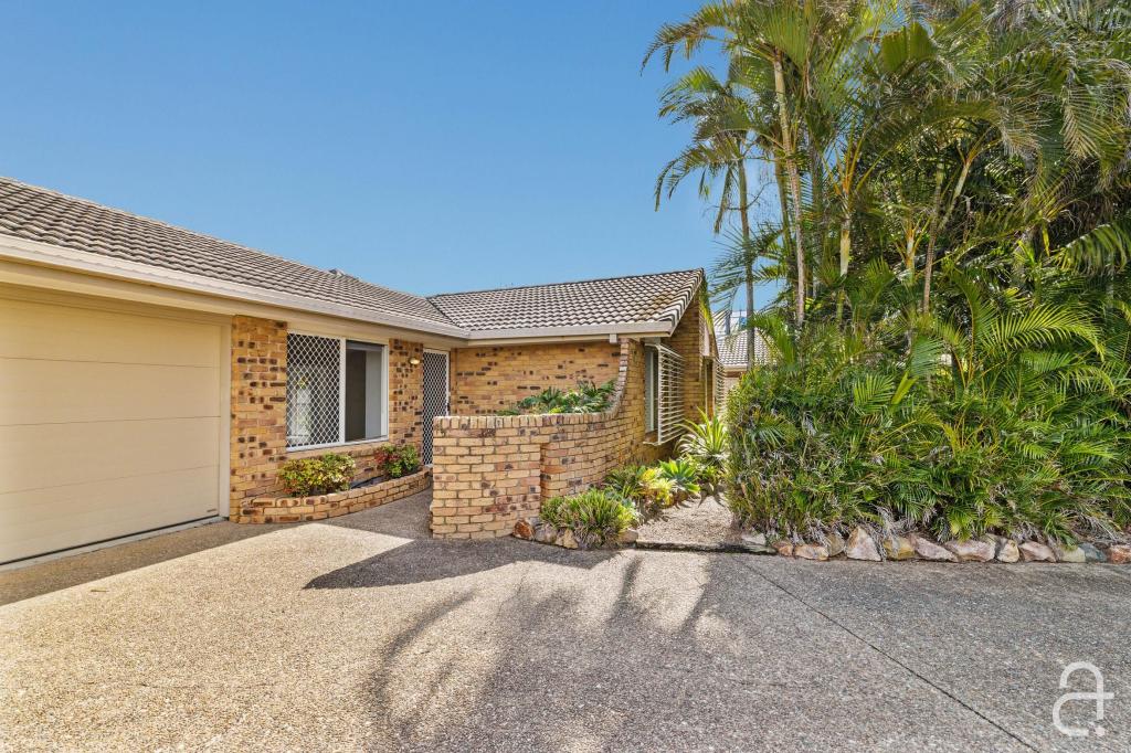 4 Nagari Pl, Warana, QLD 4575