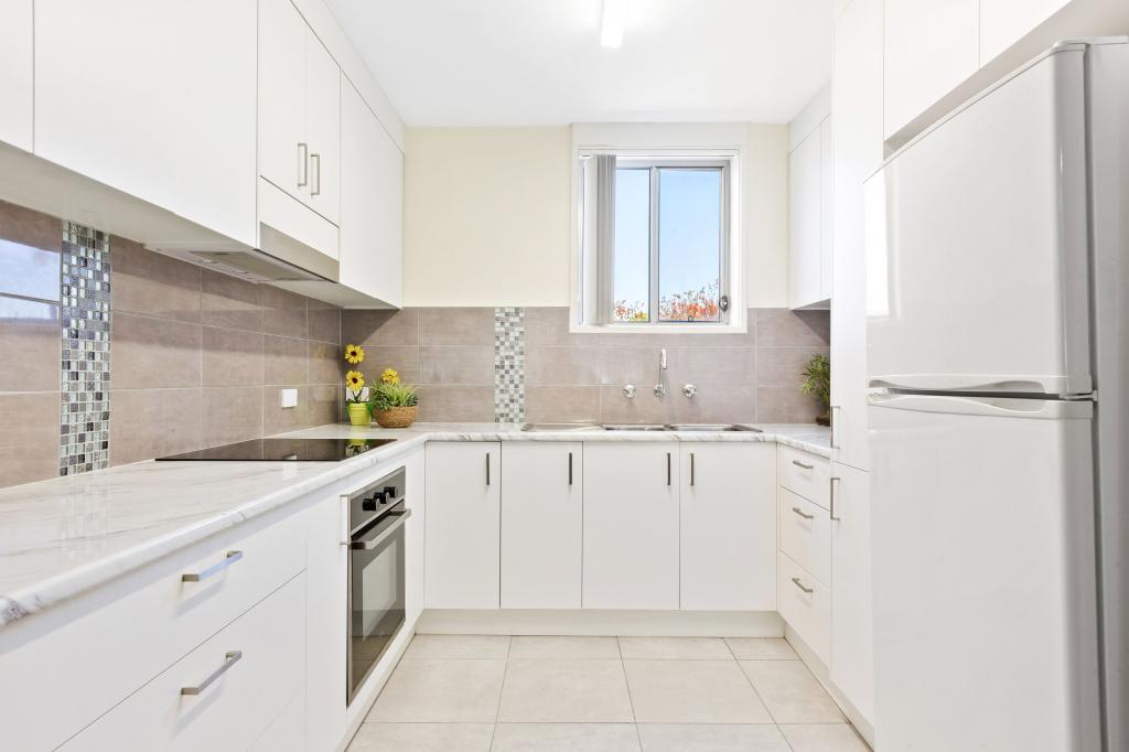 6/93-95 DANDENONG RD E, FRANKSTON, VIC 3199