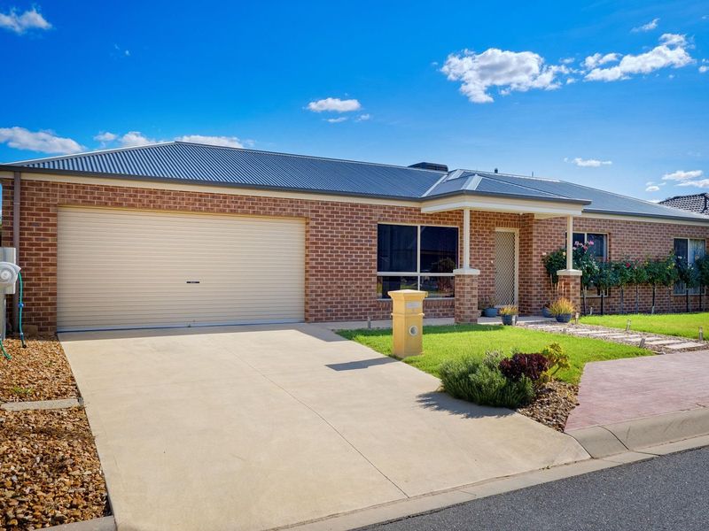 7 Cobby Ct, Lavington, NSW 2641