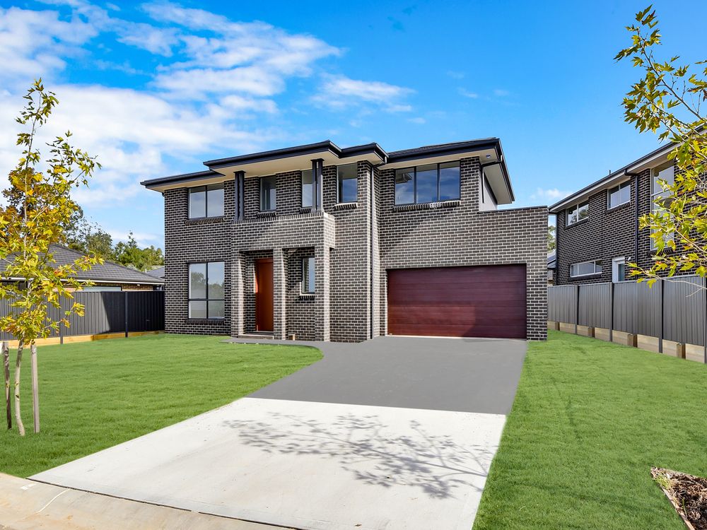 3 Crowley Bvd, Claymore, NSW 2559