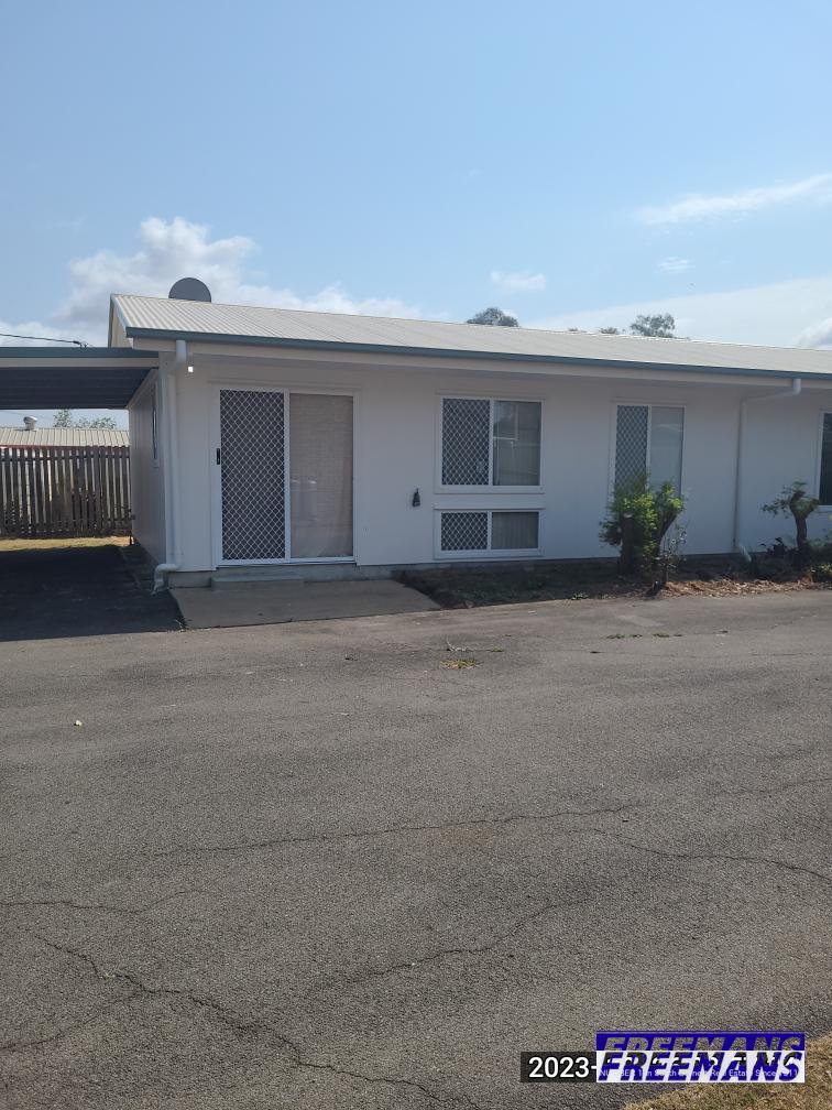 1/34 Burnett St, Nanango, QLD 4615