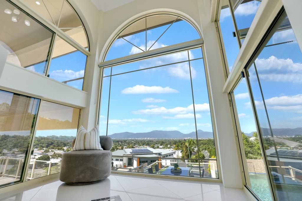 31 Yellowfin Cl, Kanimbla, QLD 4870