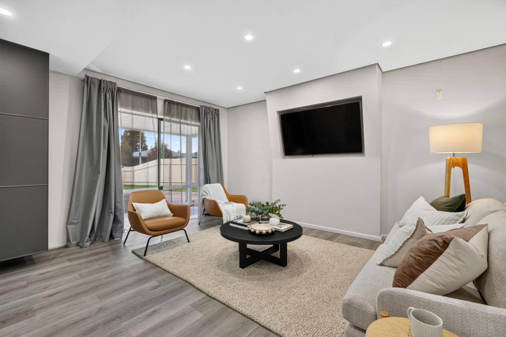 6 Exmoor Ave, Oaklands Park, SA 5046
