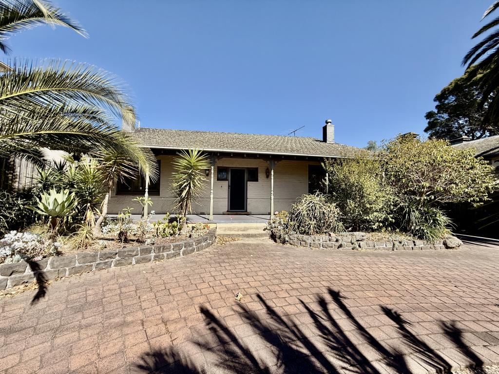 843 Hampton St, Brighton, VIC 3186