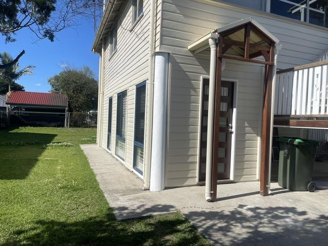 Flat / 37 Drouyn St, Deagon, QLD 4017