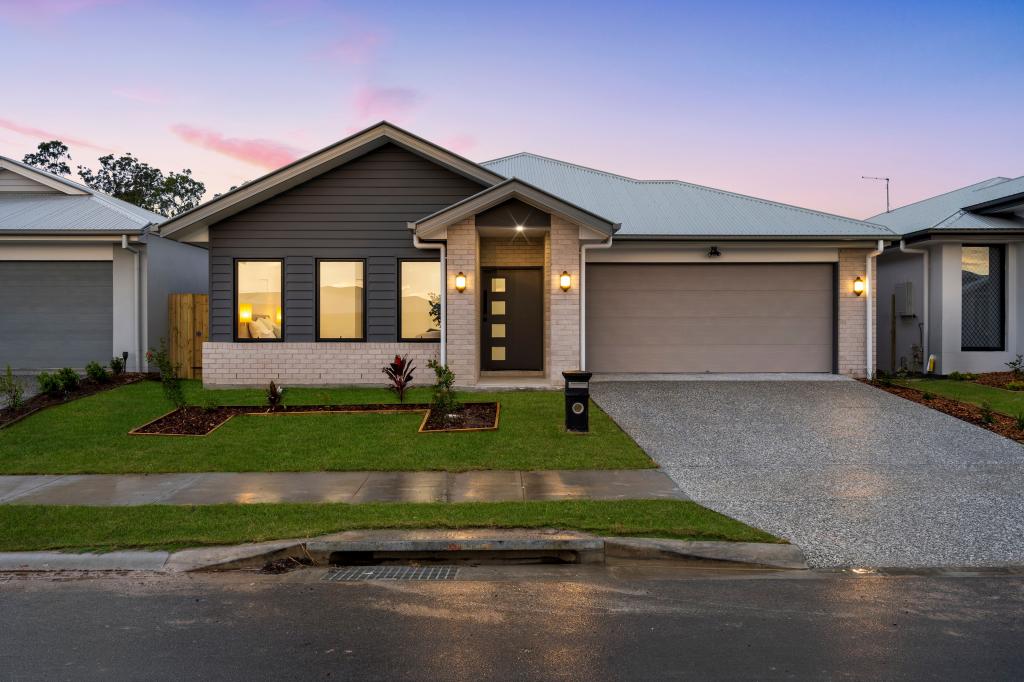 34 ELLIOTT ST, SOUTH MACLEAN, QLD 4280