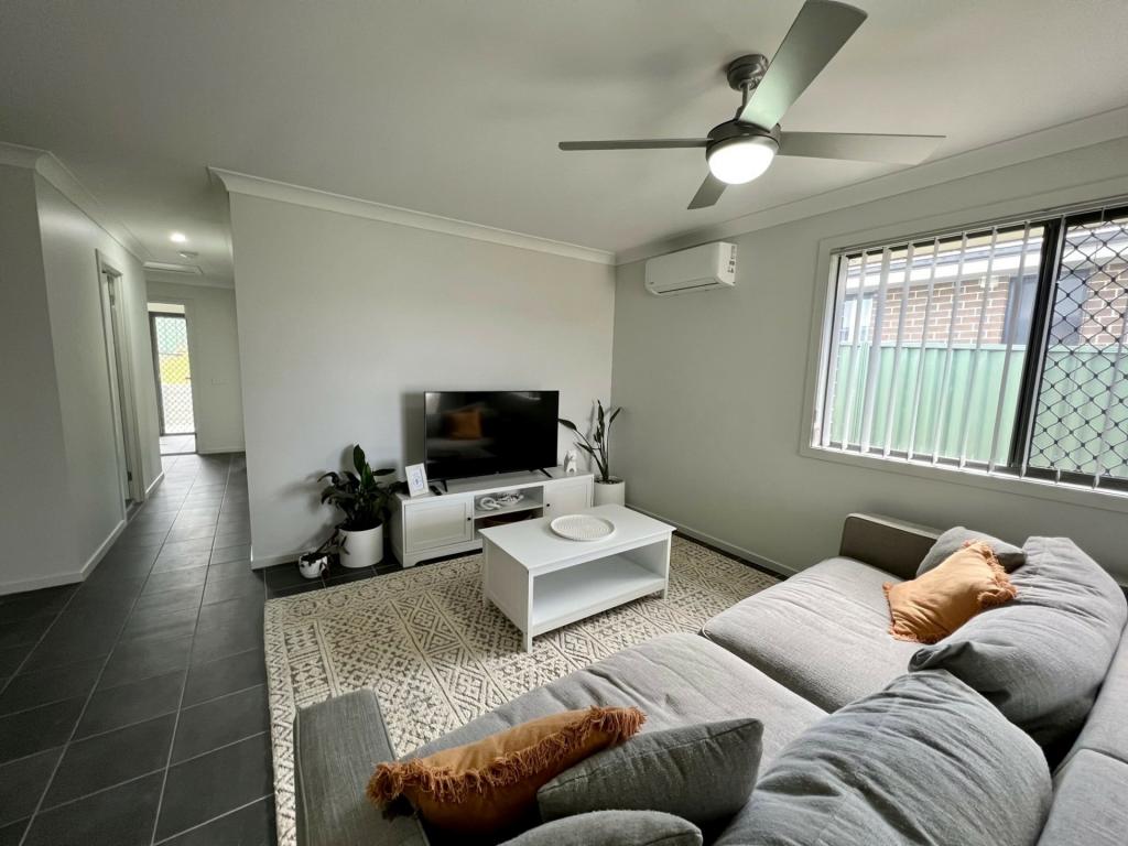 15 Bolton St, Kelso, NSW 2795