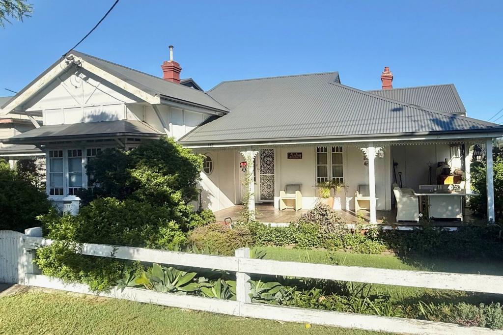 112 Dowling St, Dungog, NSW 2420