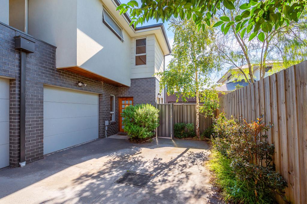 4/124 Normanby Ave, Thornbury, VIC 3071