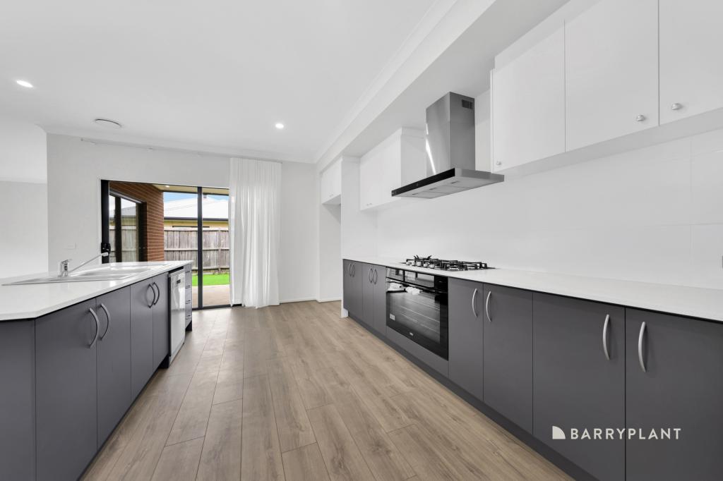 16 Pollard Ave, Doreen, VIC 3754