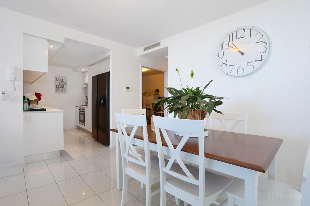 605/11 Compass Dr, Biggera Waters, QLD 4216