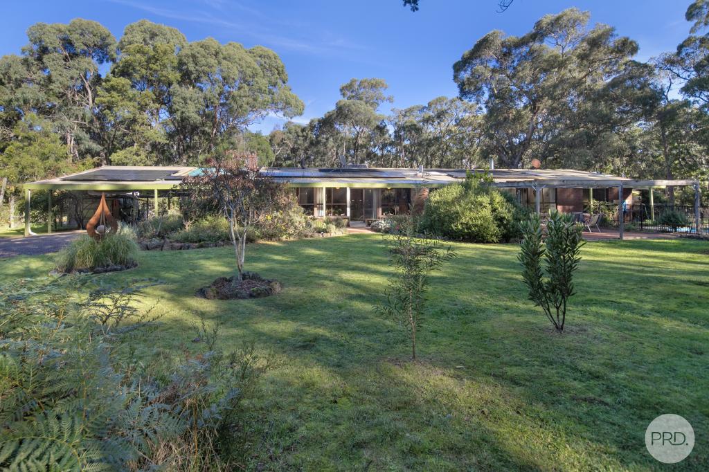 60 Page Rd, Smythes Creek, VIC 3351
