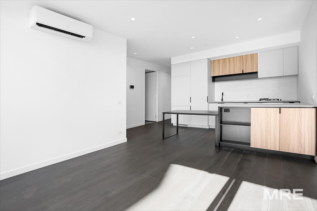 205B/11 FOUNDATION BVD, BURWOOD EAST, VIC 3151
