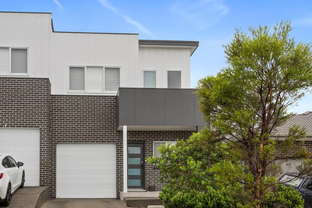 74a Saddleback Cres, Stream Hill, NSW 2526