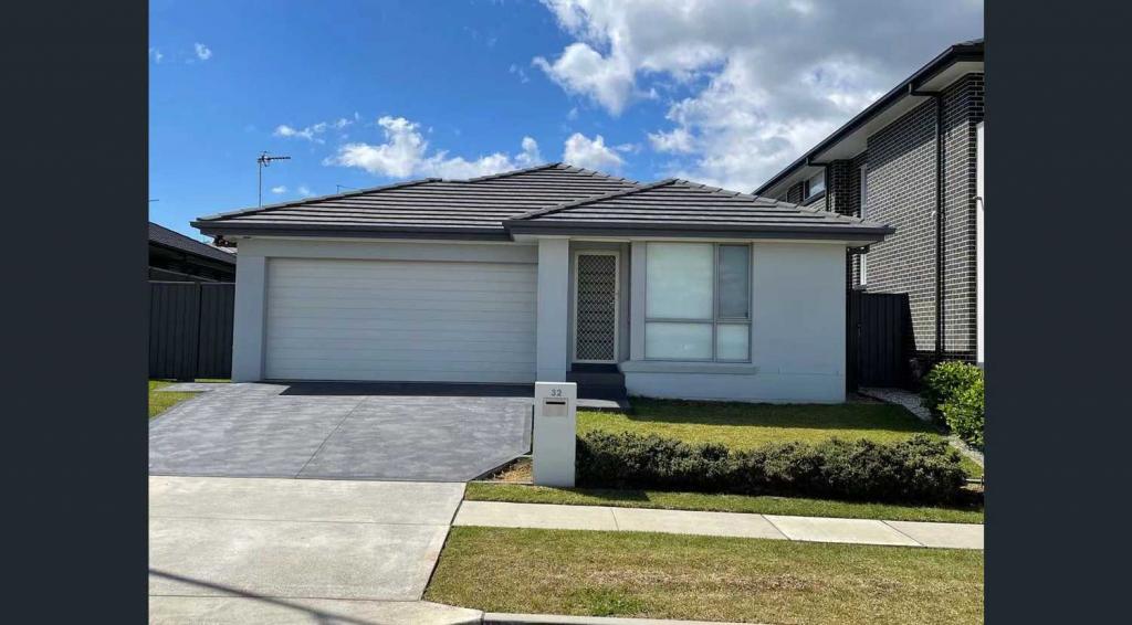 32 Emerald Hills Bvd, Leppington, NSW 2179