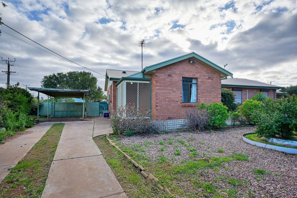 11 Litchfield St, Whyalla Norrie, SA 5608