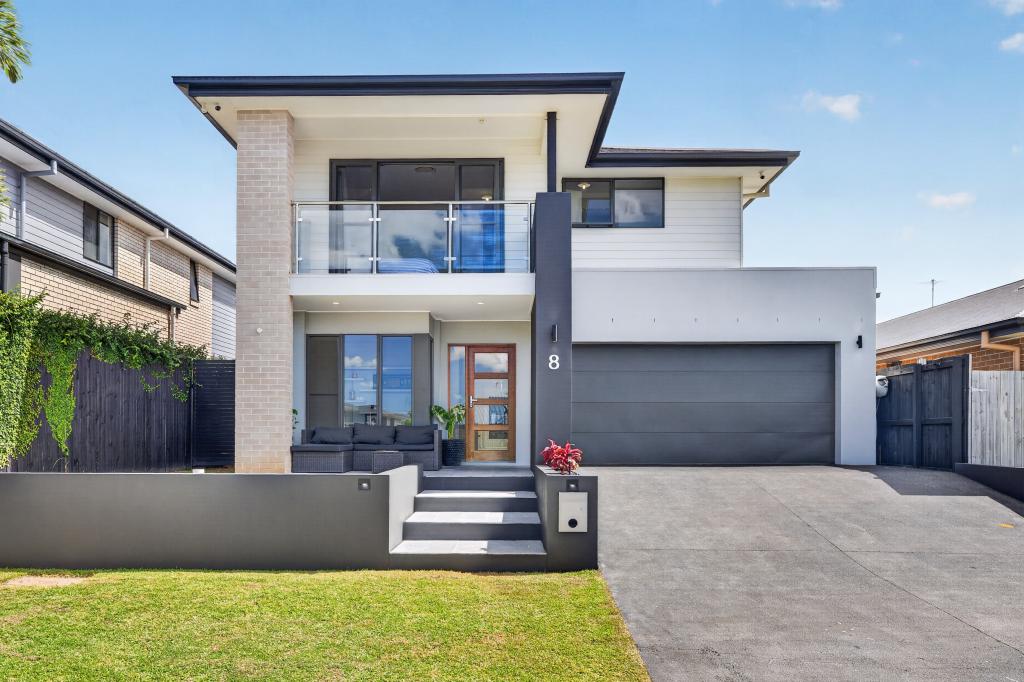 8 Avoca Pl, Redland Bay, QLD 4165