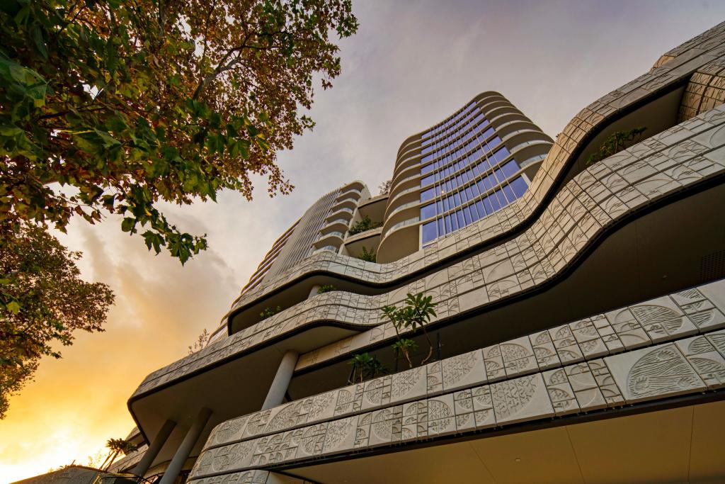 212/10 Forbes Rd, Applecross, WA 6153