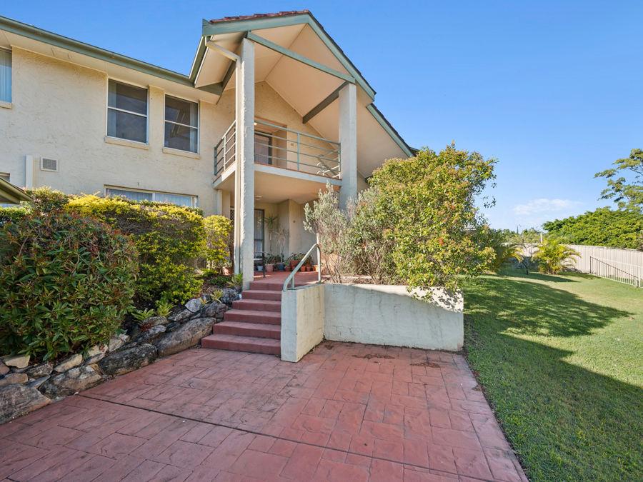42/13 Shearwater Pl, Korora, NSW 2450
