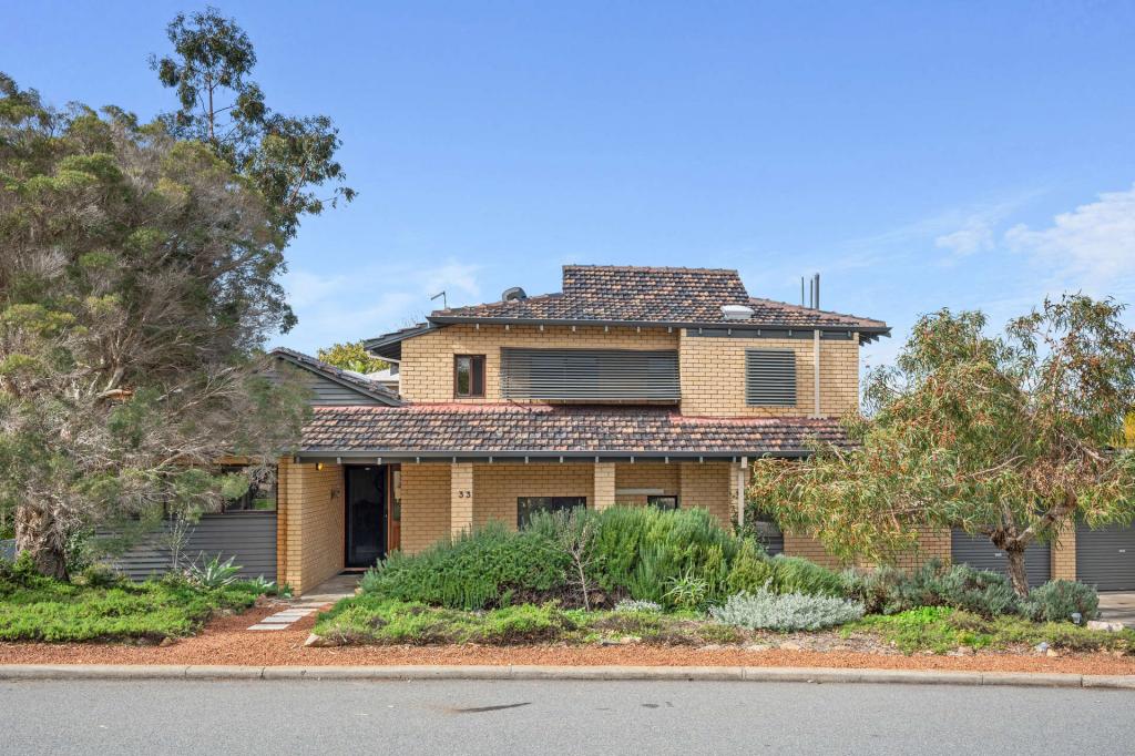 33 Worthington Rd, Booragoon, WA 6154