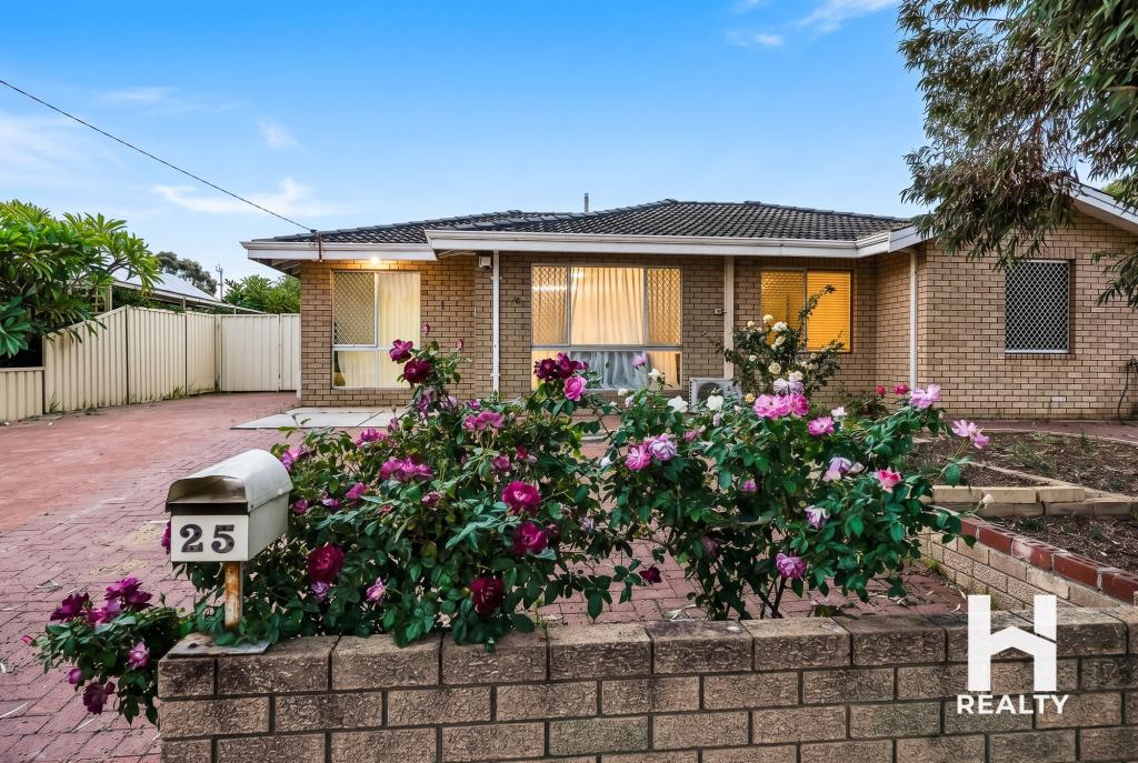 25 Amberton Ave, Girrawheen, WA 6064